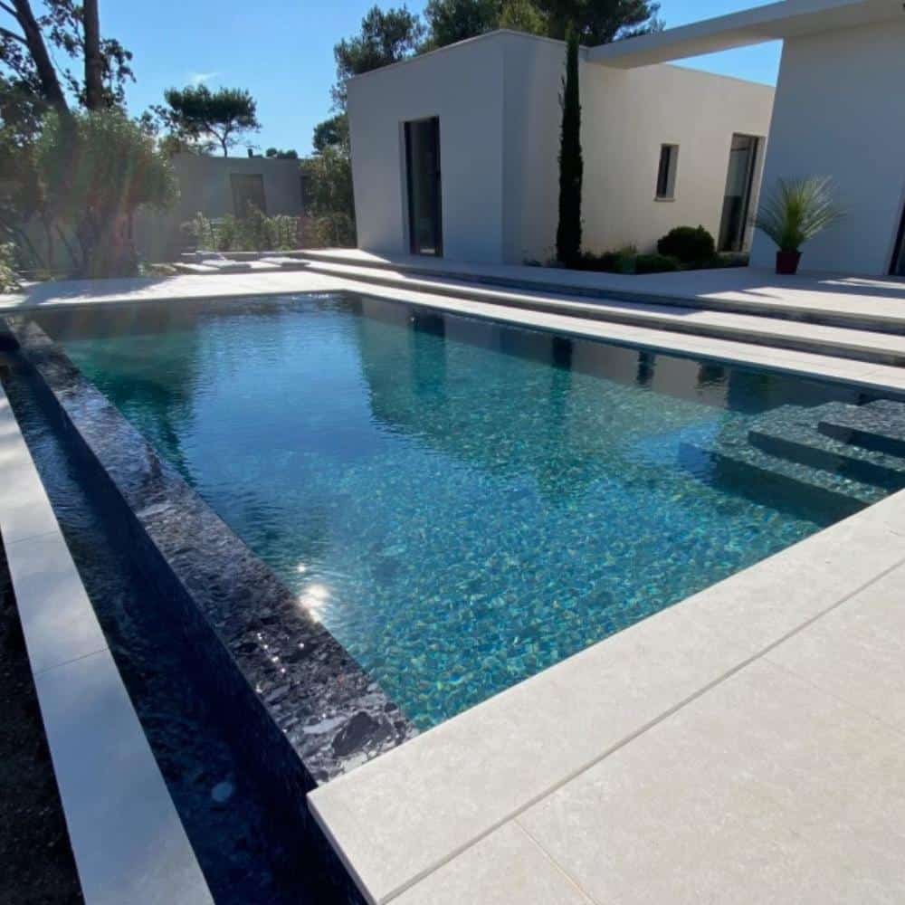 carrelage piscine terrazzo noir 30x60 cliff chiaroscuro monocibec stock 2 z 1